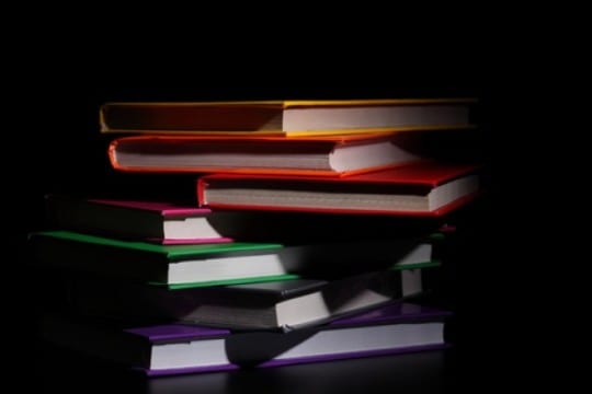 black background read knowledge education